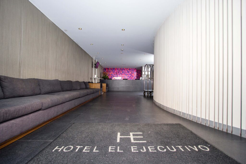 Recepción Hotel el ejecutivo